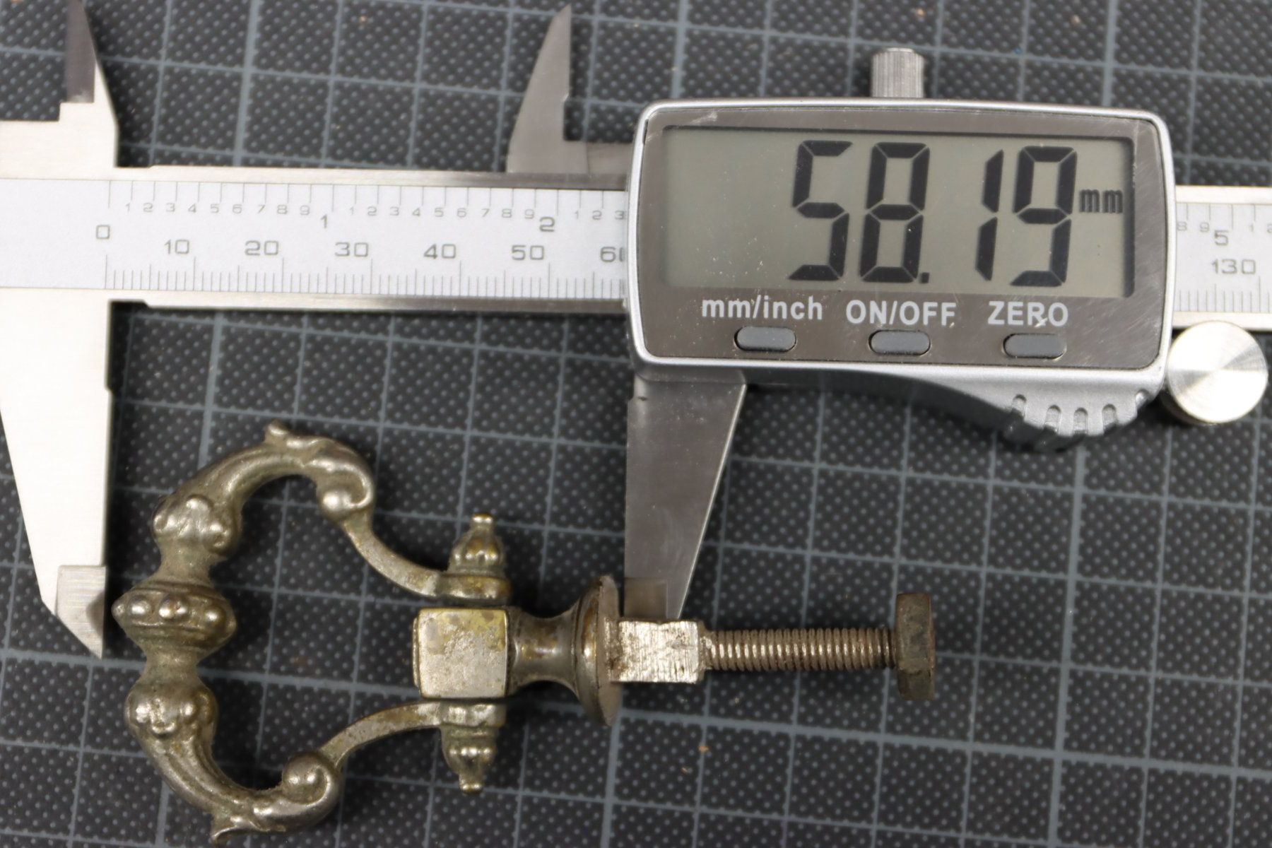 Ferramenta: antiker Fallgriff / Zugring – Usato da Emmetten venduto da Super008 6