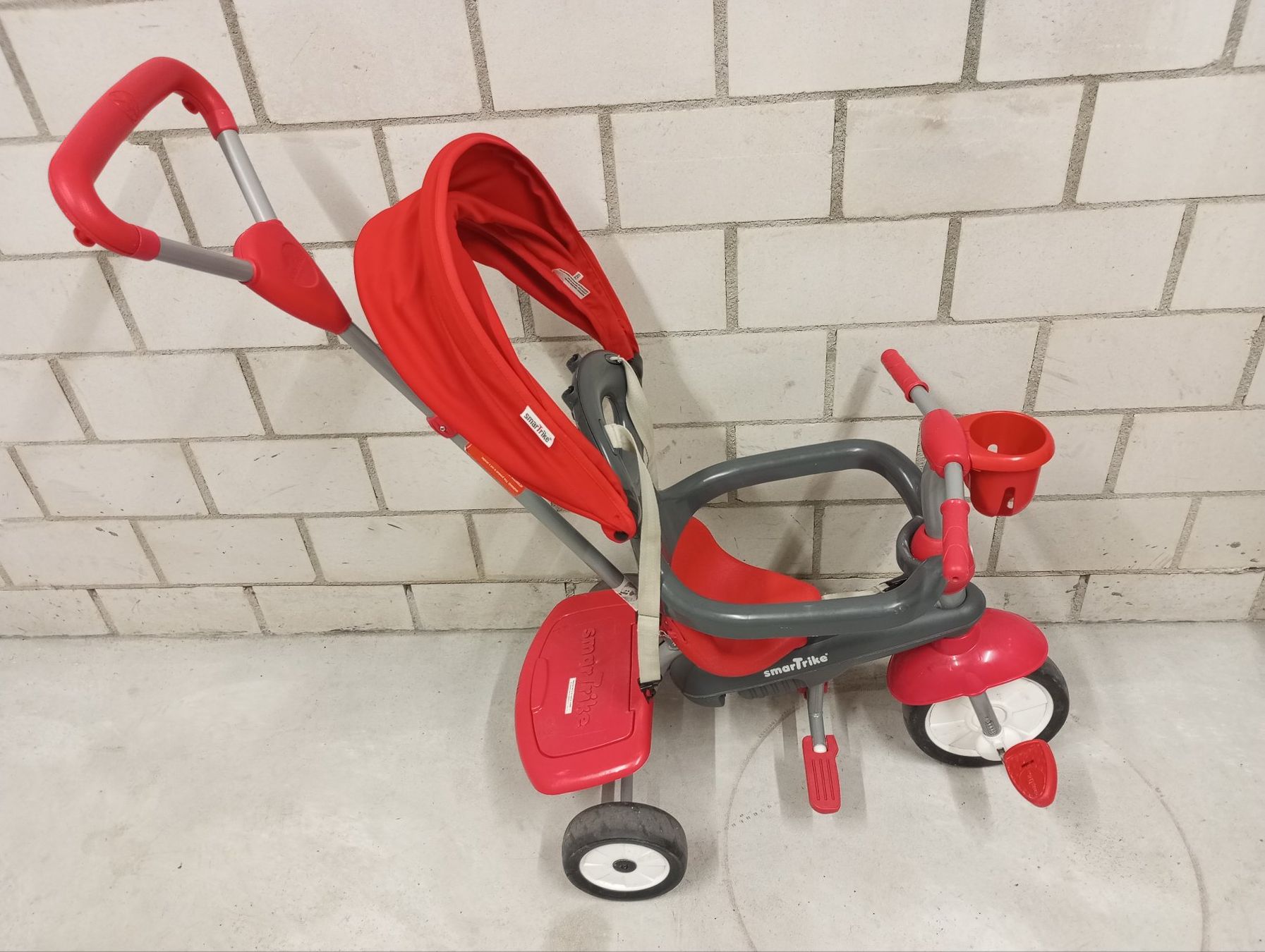 Fahrzeuge für Kinder: Dreirad mit Schiebestange – Gebraucht aus Zürich von jpf_7tqx 2