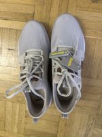 Chaussures neuf 38 