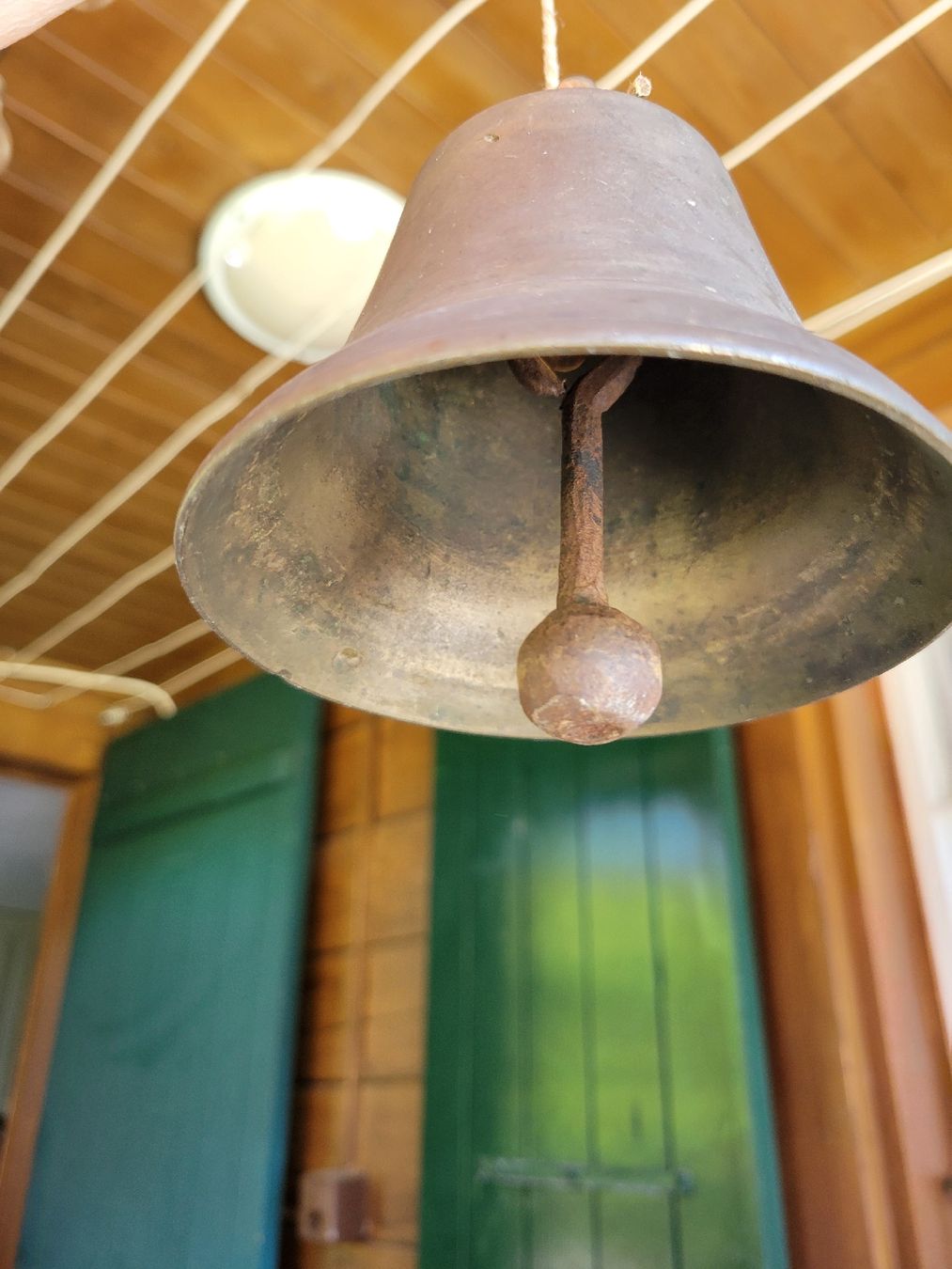 Campanacci mucche: Alte Glocke aus Messing – Usato da Schänis venduto da Goldfisch019 2