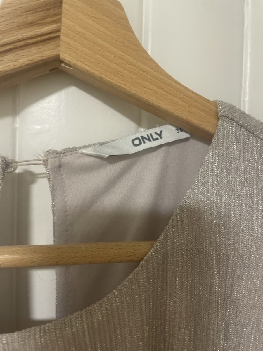 Only Vestiti: ONLY Kleid, festlich, Gr. 36/38Silber – Usato da Solothurn venduto da kun_b2jw 1