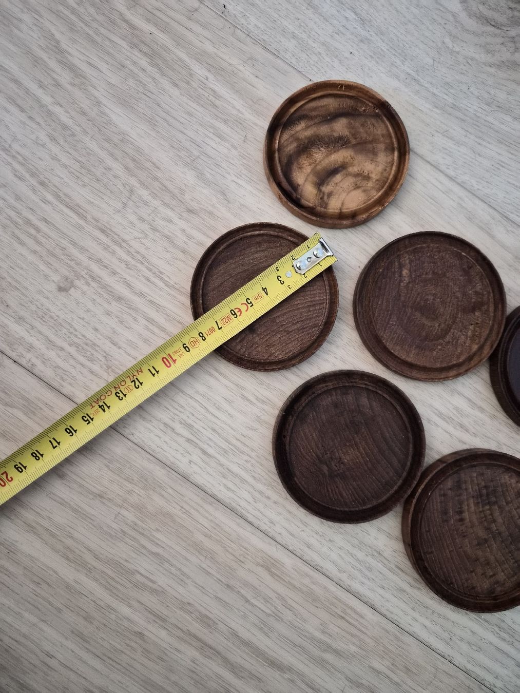 Sottobicchieri: Ensemble de dessous de verre en bois sculpté + pot – Usato da La Joux FR venduto da car_ck96 3