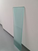 Glasplatte rechteckig grünlich satiniert 15mm [1262x355mm]