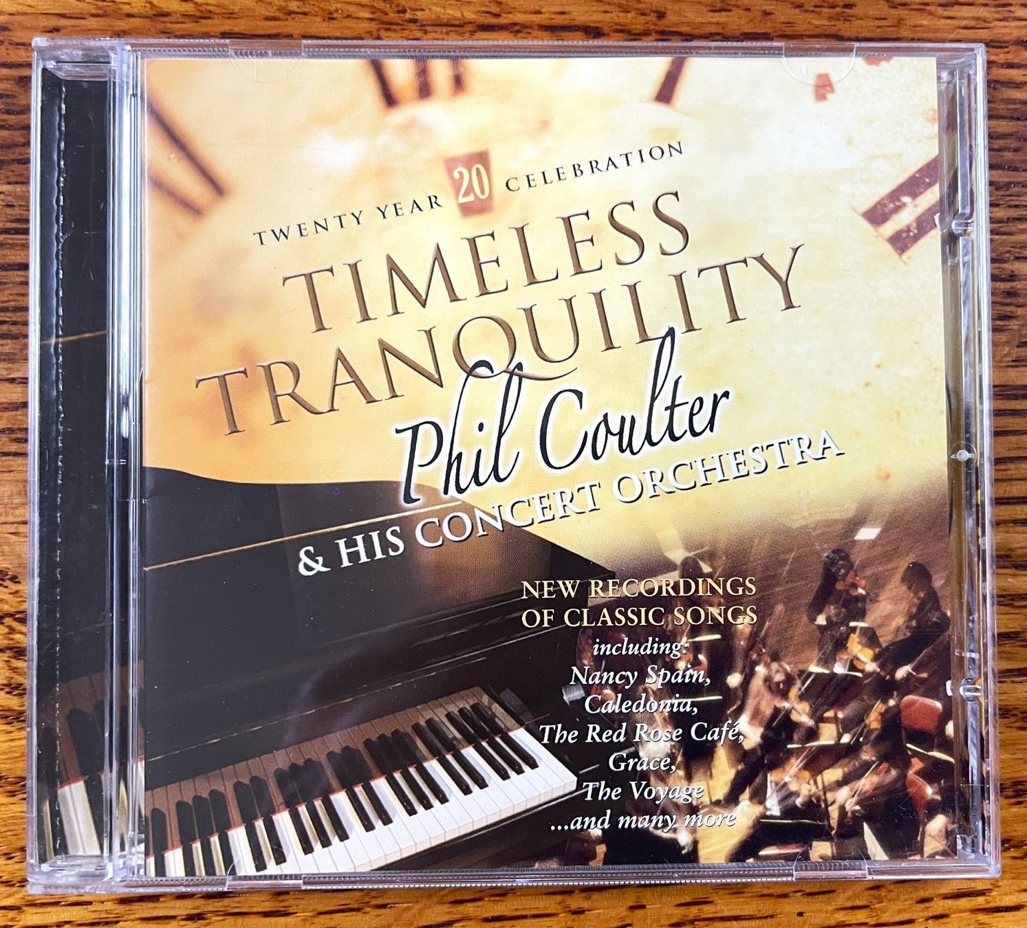CD: Timeless Tranquility: 20 Year Celebration CD – Usato da Oftringen venduto da Vucki