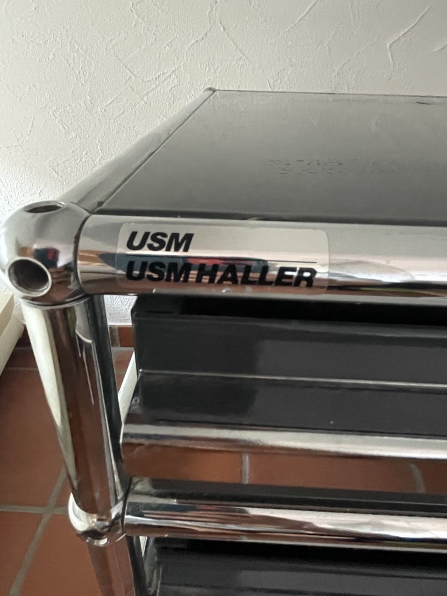 USM Banconi: USM Haller Rollcontainer – Usato da Selzach venduto da GabrielaTV 4