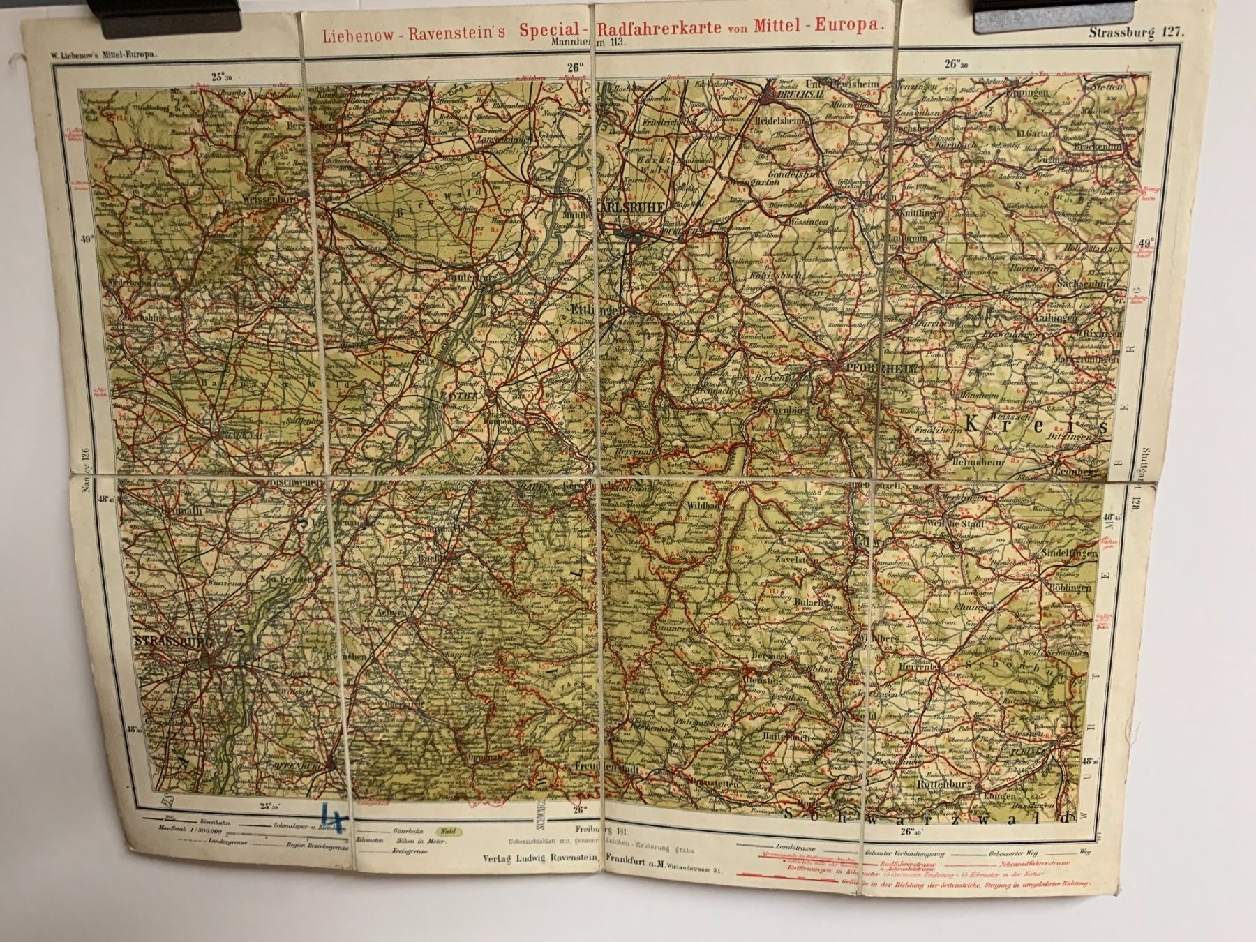 Cartes géographiques & atlas: Germania - "Deutschland und Mittel_Europa" – D'occasion à Sorengo par 74in 3