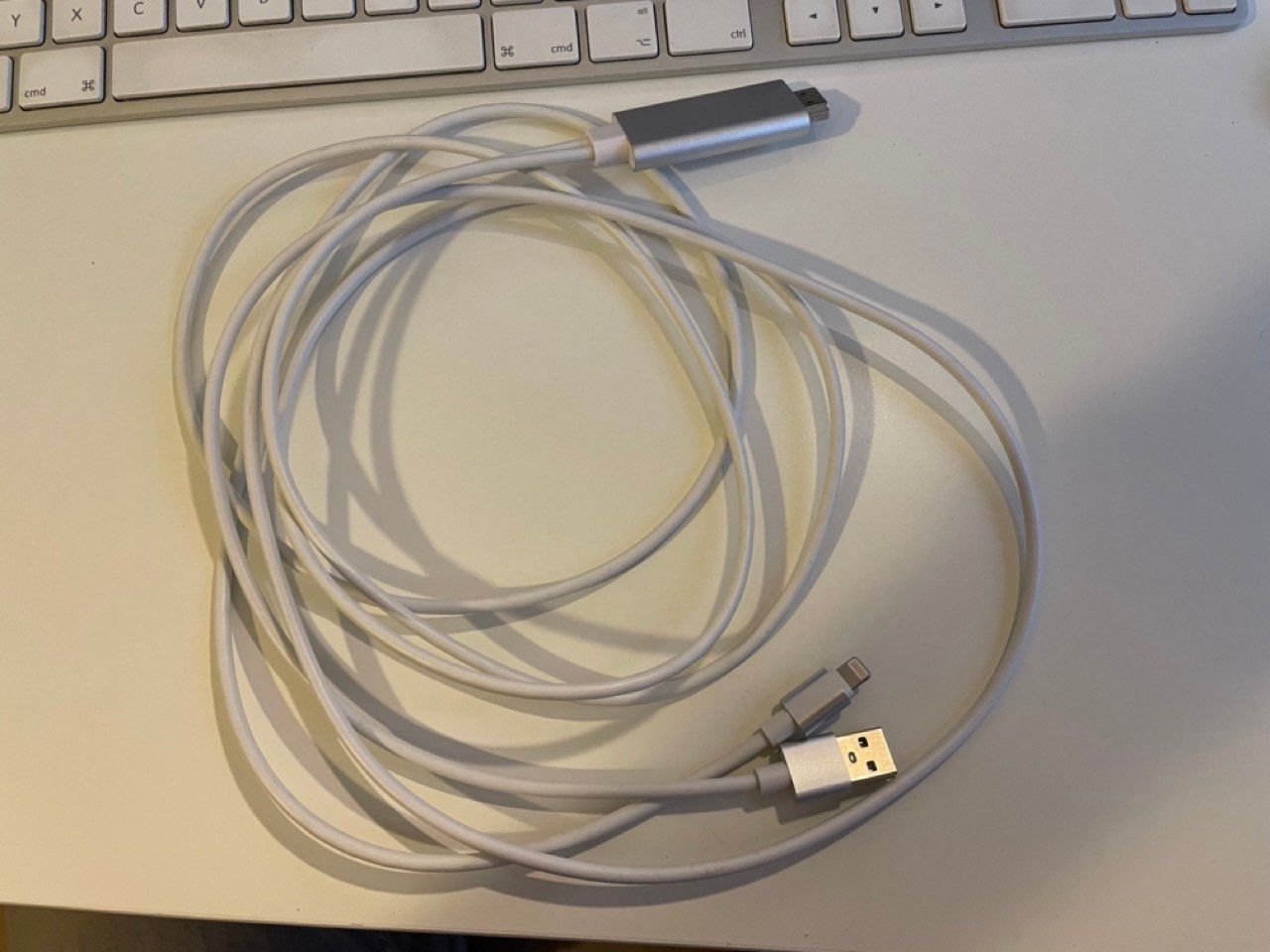 Adattatori: Lightning auf HDMI Adapter 1.5m – Usato da Bern venduto da Eliaz