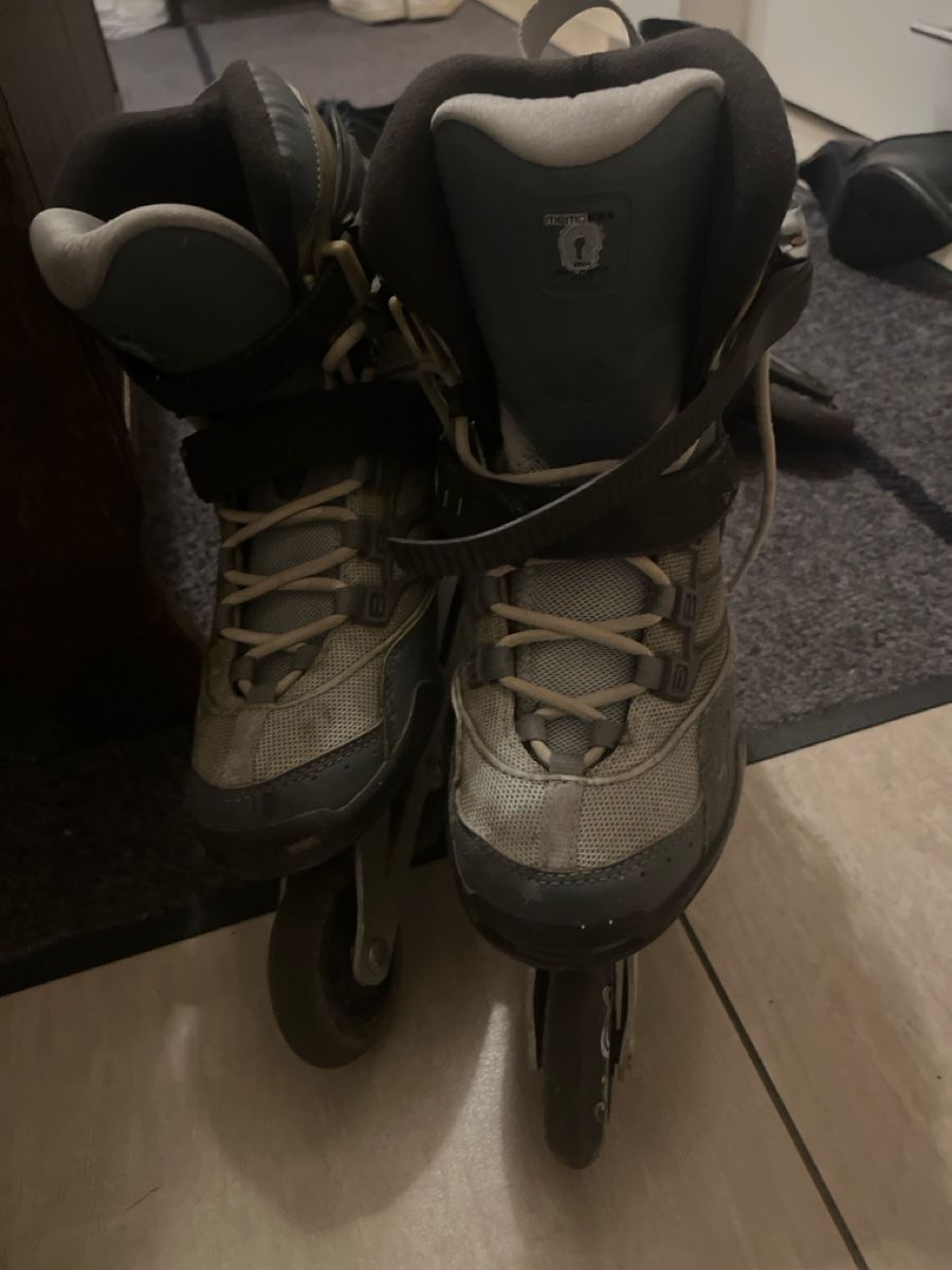 Pattini in linea & Pattini a rotelle: Rollerblade Salomon, usati, taglia 40.5, perfetti – Usato da Aurigeno venduto da dad_h7r5 1
