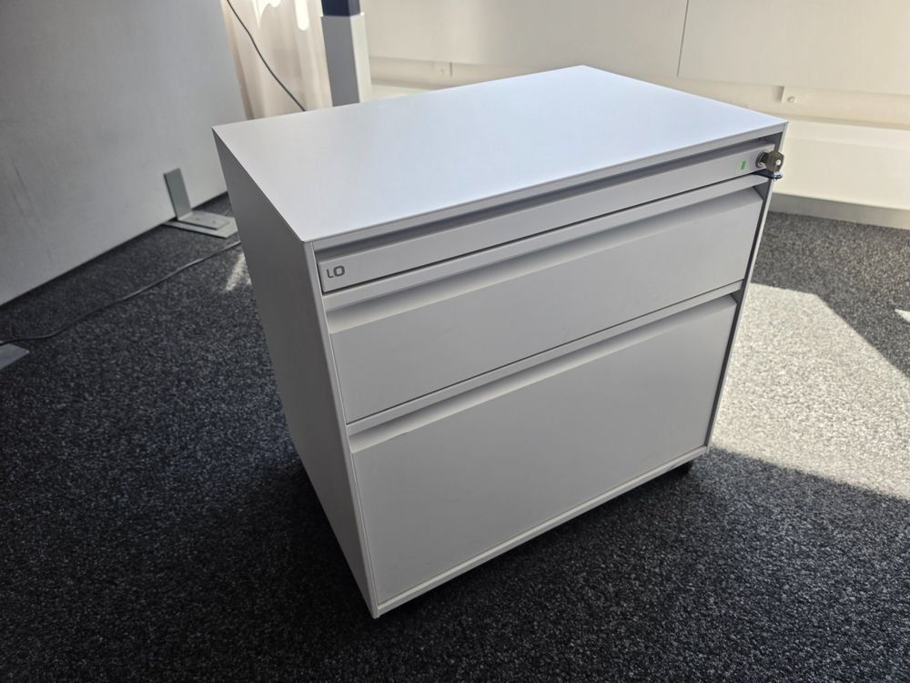 Lista Banconi: Rollcontainer vom ehemaligen Credit Suisse Büro – Usato da Olten venduto da miavita.ch