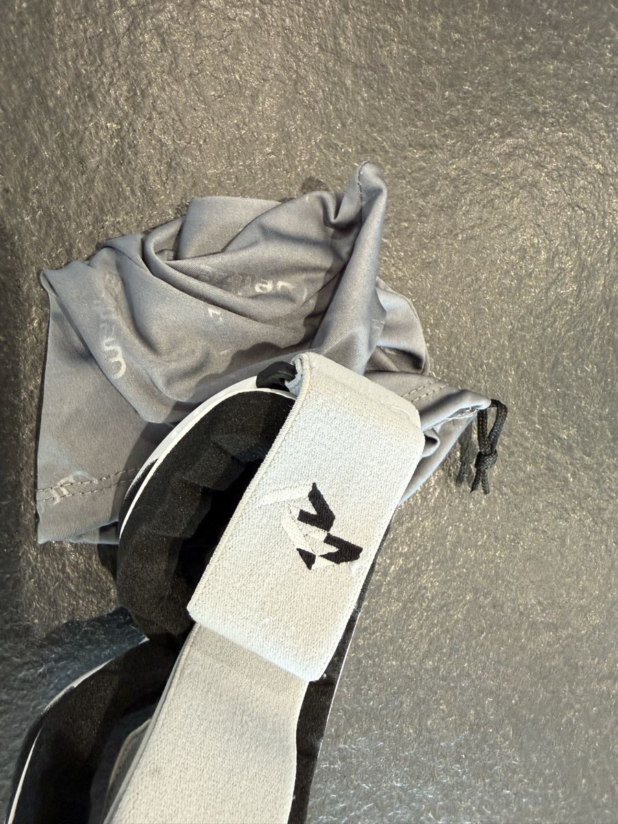 Occhiali & Lenti: Weisse Snowboard-/Skibrille – Usato da Wettingen venduto da myworldsking 1