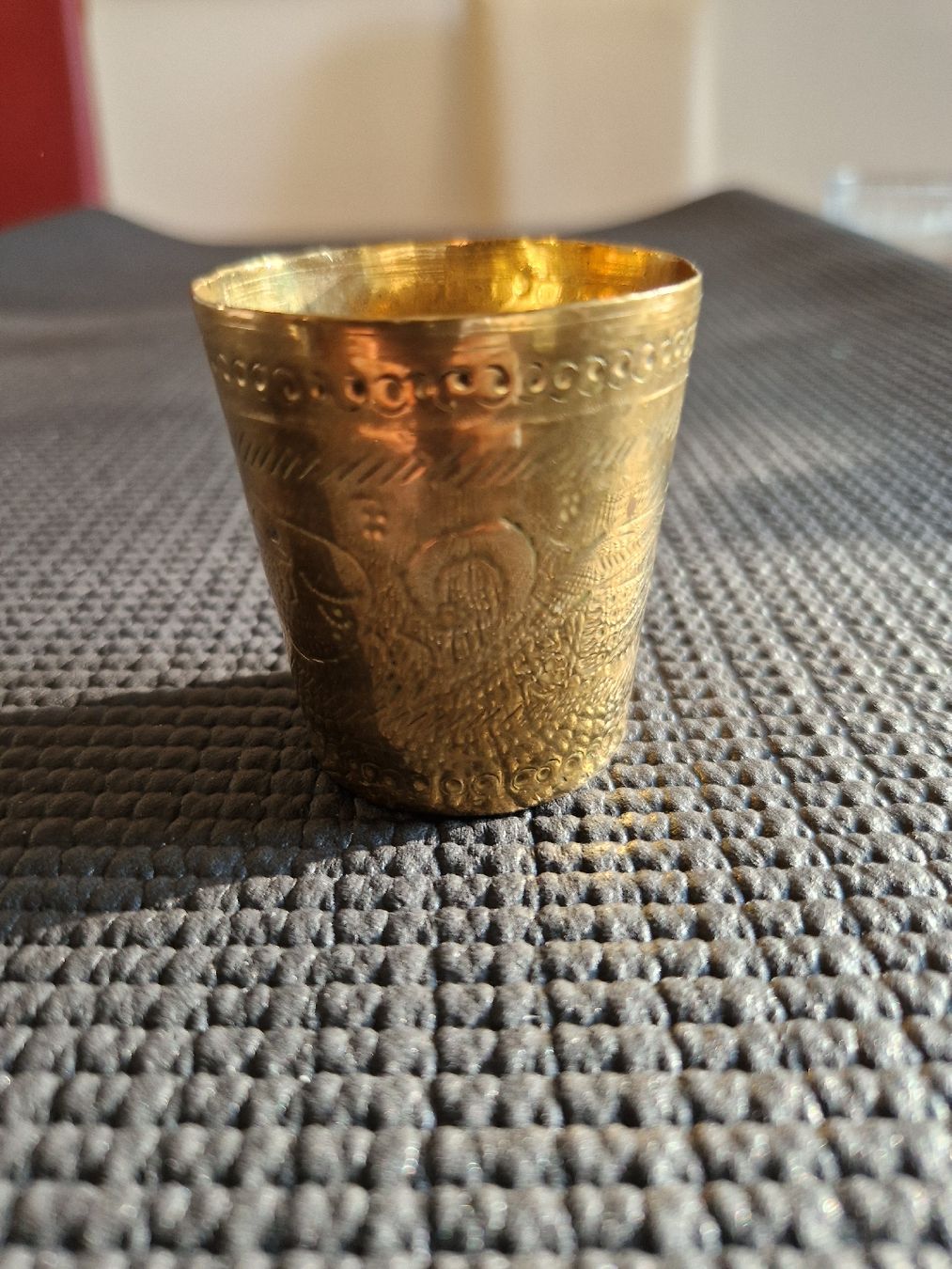 Tazze: Vintage Messing Becher – Usato da Fislisbach venduto da mka_km8f 2