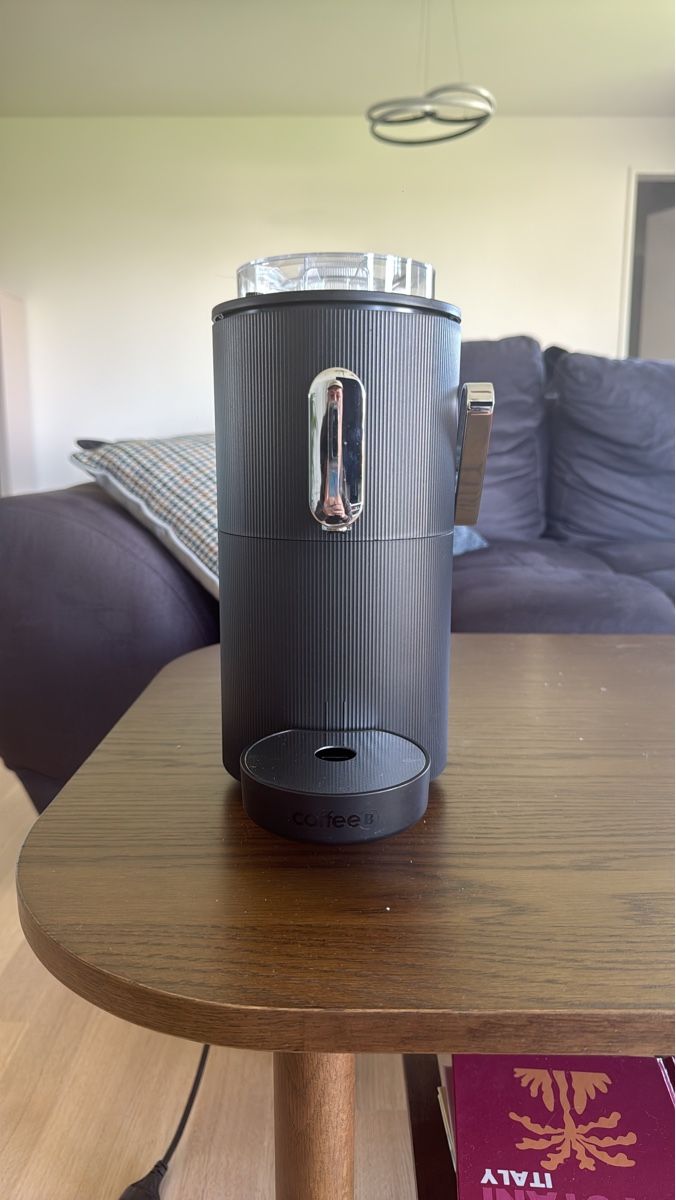 Coffee B Macchine per caffè & Macchine per espresso: Kaffeemaschine Coffee B schwarz – Usato da Pfäffikon ZH venduto da dxlxn