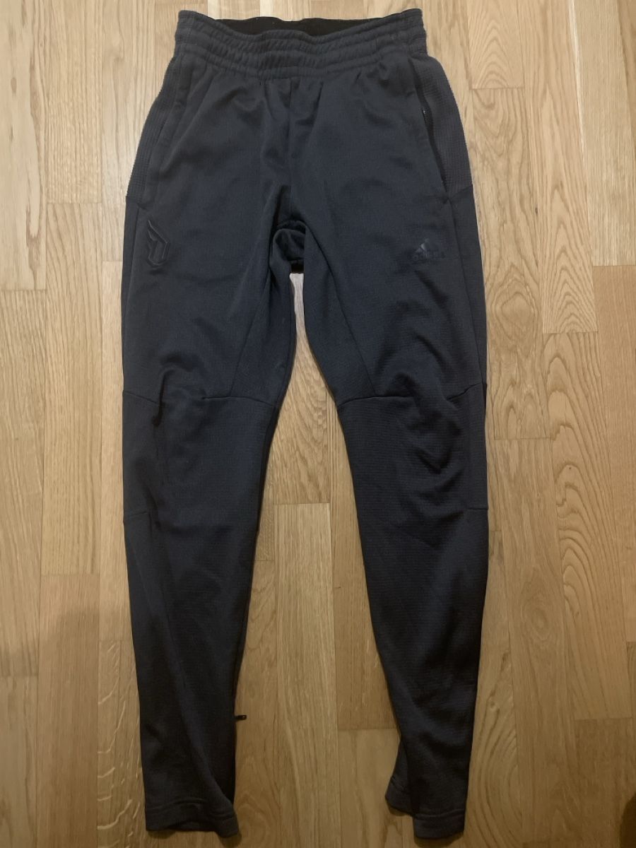 Adidas Pantaloni: Adidas, S, Damian Lillard – Usato da Renens VD venduto da cjneco
