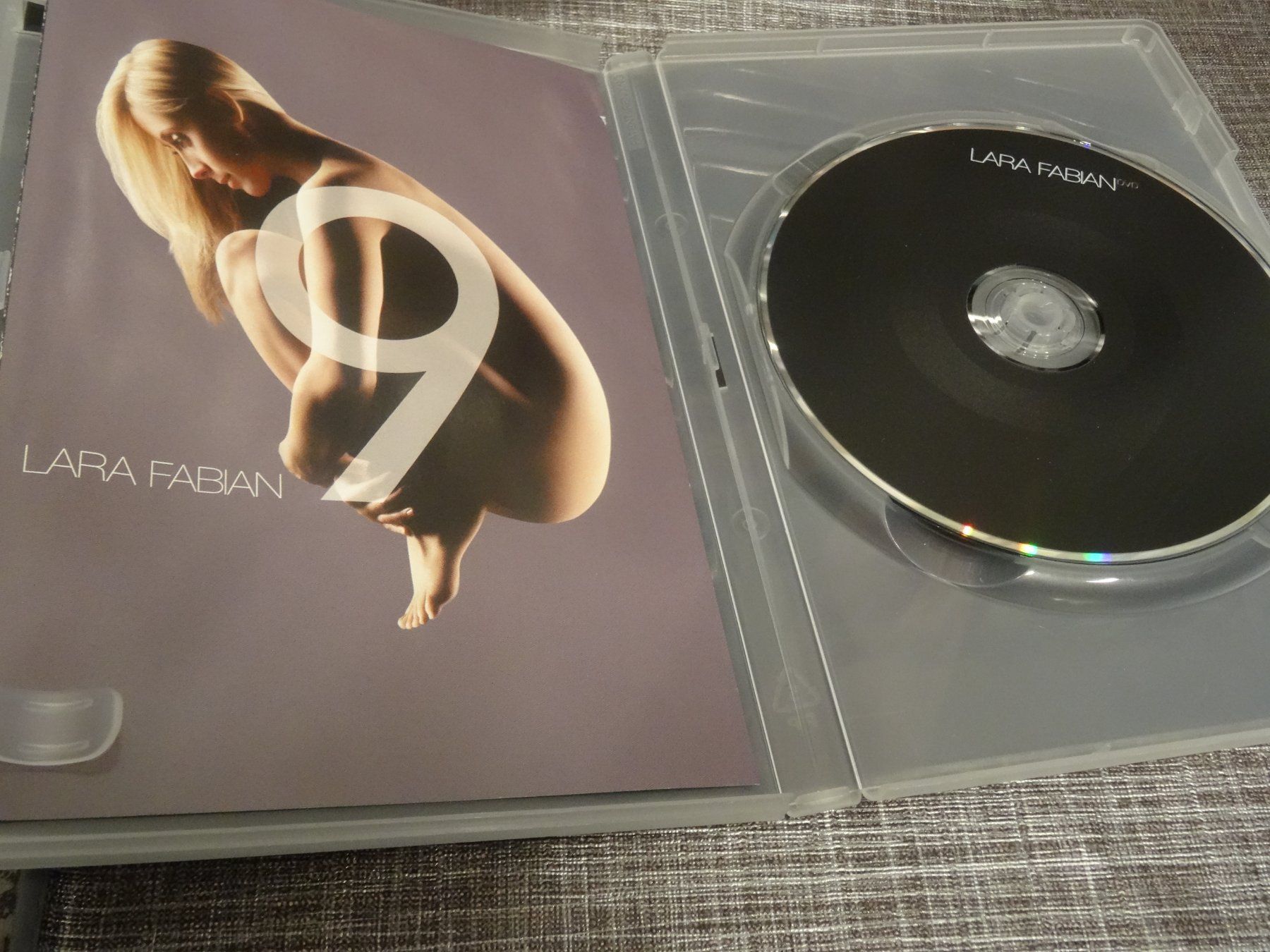 Tutti i DVDs: Lara Fabian - 9 (DVD) – Usato da Olten venduto da Disc-Verkauf 1