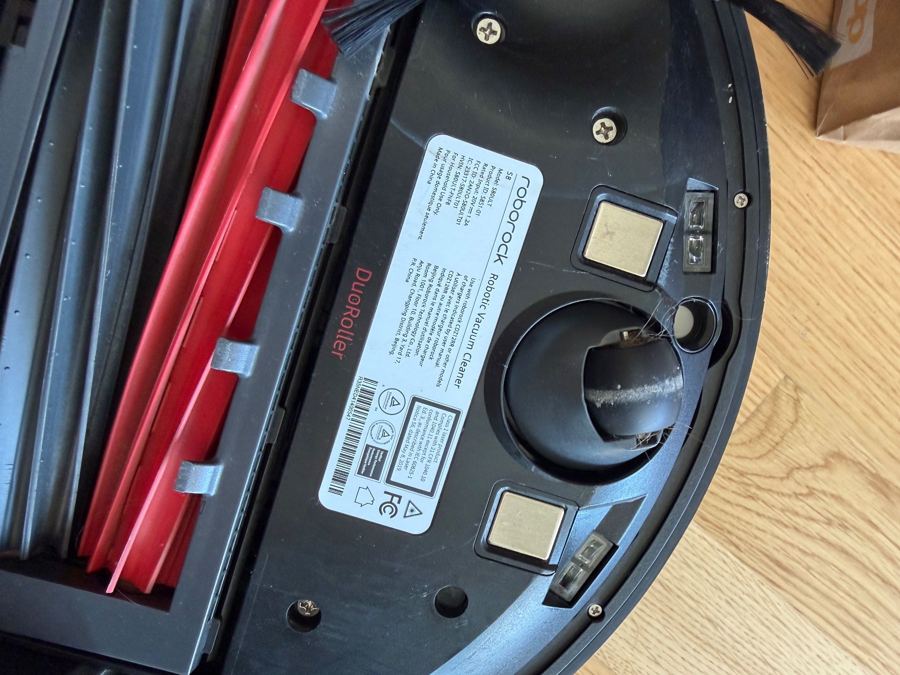 Roborock Staubsauger & Zubehör: Roborock S8 black with vacuum and mop function – Gebraucht aus Zürich von geo_vls6 3