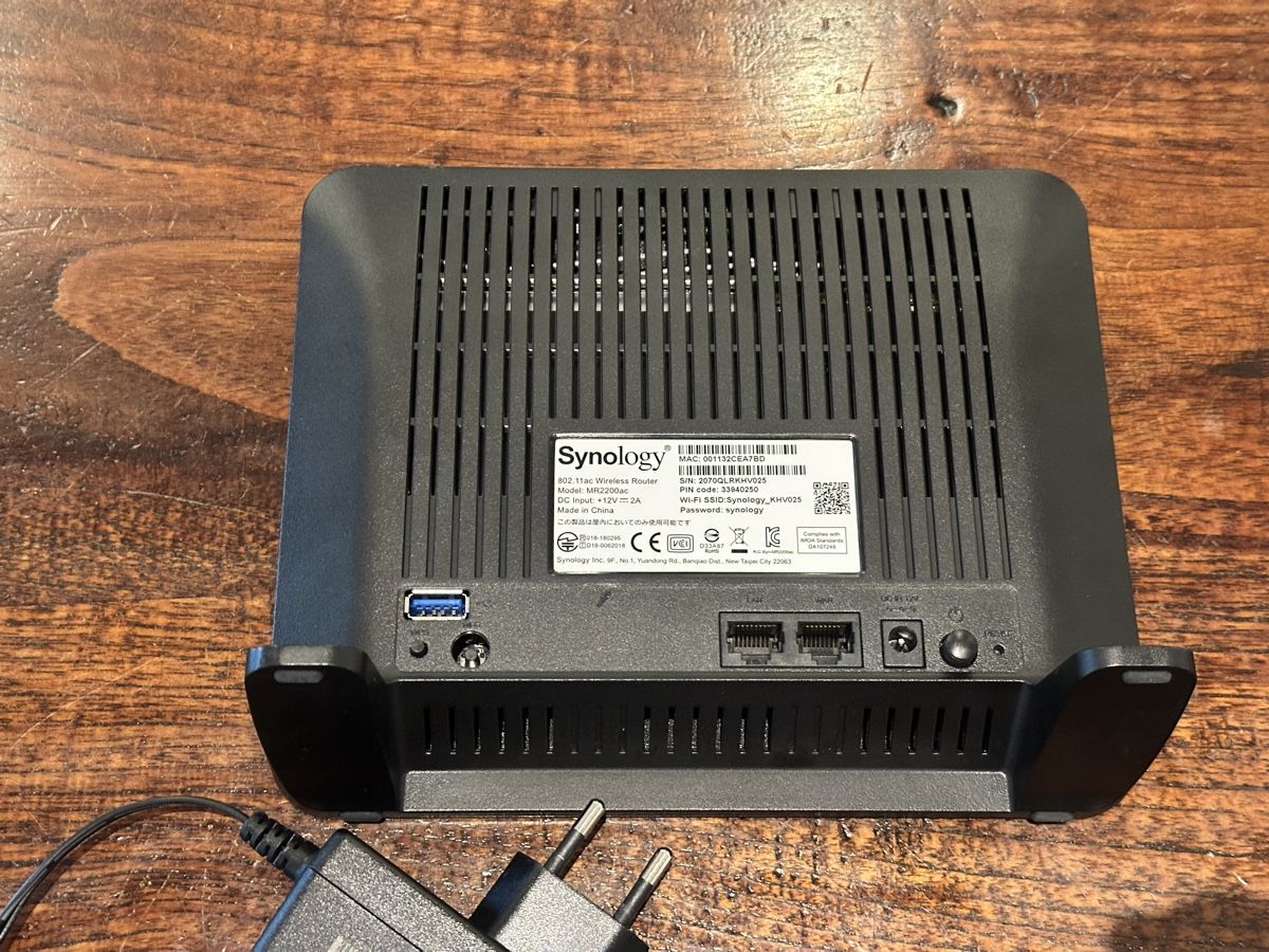 Synology Modem & Router: Synology MR2200ac wireless mesh Router – Usato da Jona venduto da Femo36 2