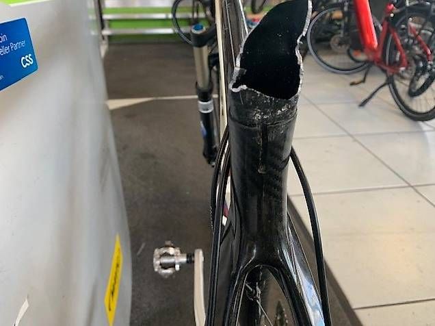 Orbea Biciclette: Vtt Hardtail Orbea Alma Carbon – Difettoso da Fribourg venduto da Profilsport 4