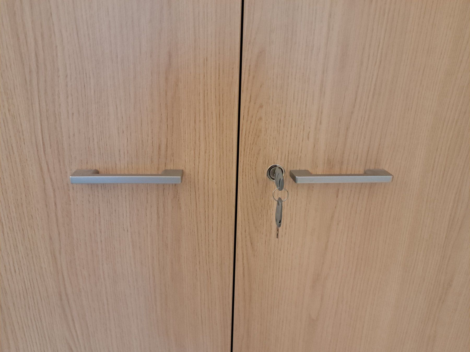 Schränke: 2-türiger Schrank diga Möbel – Gebraucht aus Nürensdorf von dan_2lhd 3