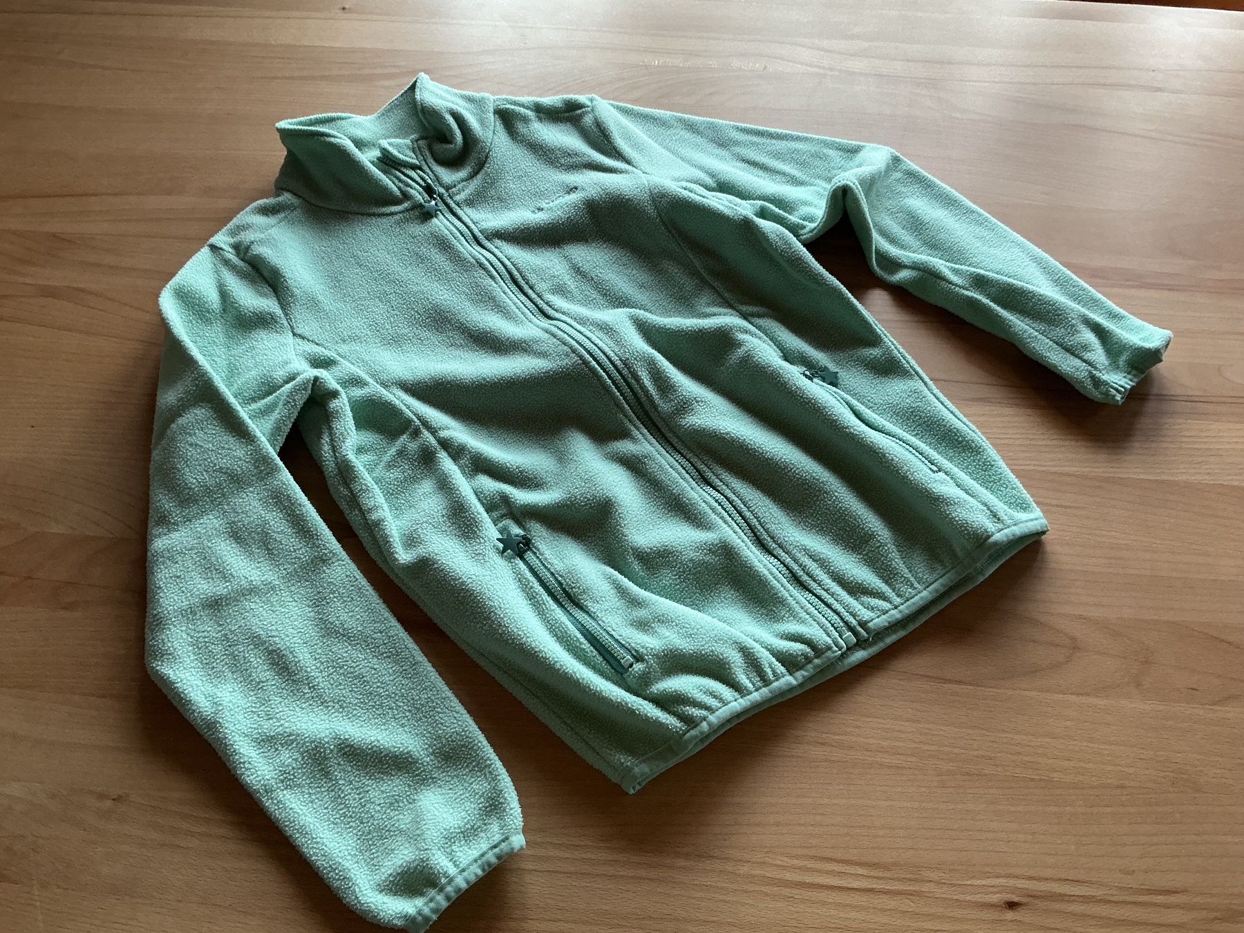 46 Nord Vestes & Manteaux: FleeceJacke hellgrün, Gr. 152, 46 Nord – D'occasion à Schinznach Dorf par Balz1968