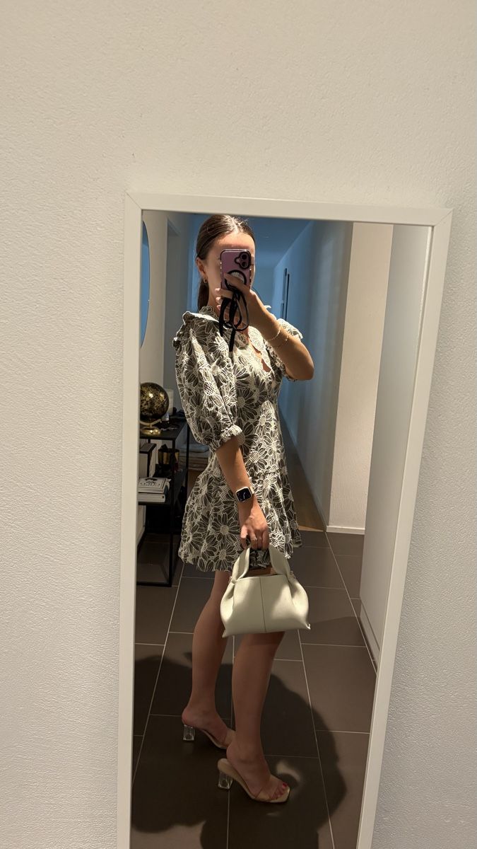 Sandro Robes: Sandro Paris Audrey Dress – D'occasion à Zürich par SandraF. 2
