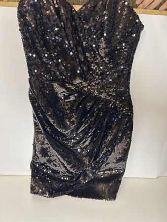 Lipsy London Glitzerndes Pailletten-Top, Schwarz, US4 / UK8
