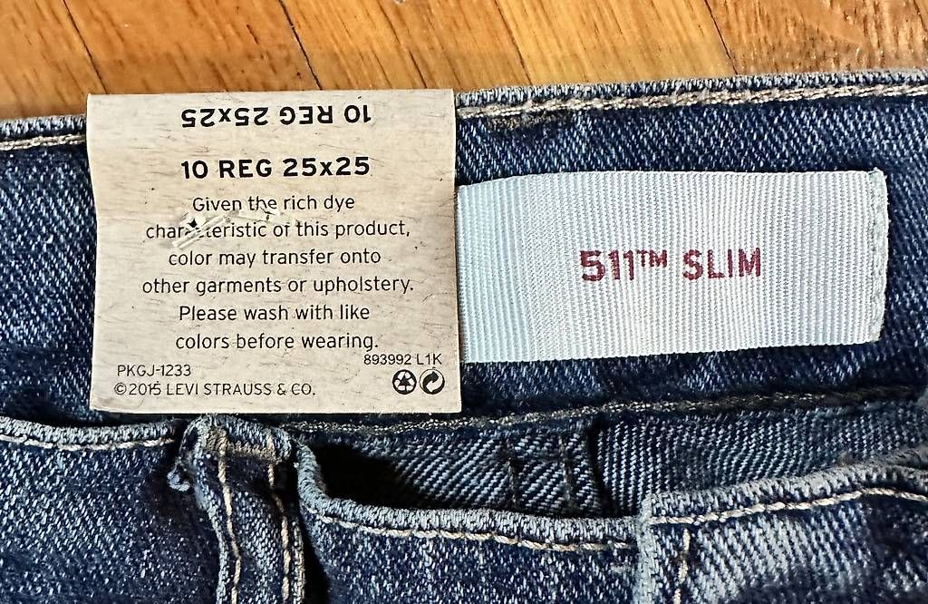 Levi's Pantaloni: Levi's 511 Slim Jeans – Nuovo e nell'imballaggio originale da Horgen venduto da Kinaree 1