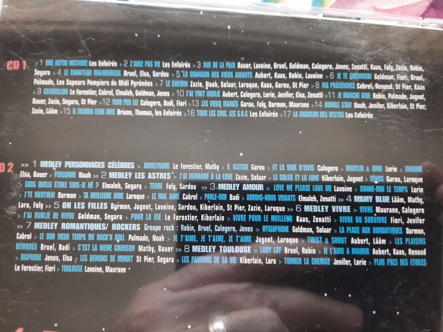 CDs: CD Les enfoirés dans l'espace – D'occasion à Pully par bro_n52j 2