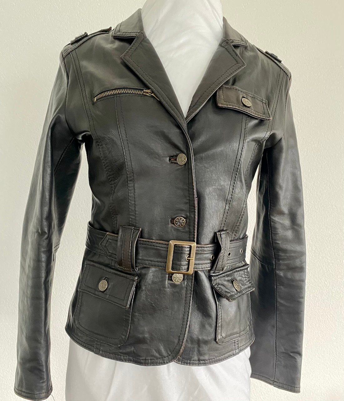 Jacken: Damenlederjacke - von Floriani - Lederjacke – Gebraucht aus Ried-Brig von Challi