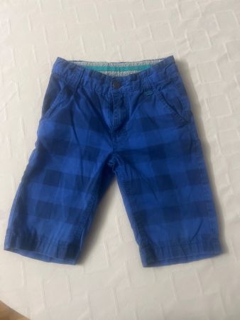 S Oliver Blau karierte Shorts Gr. 104, Top Zustand