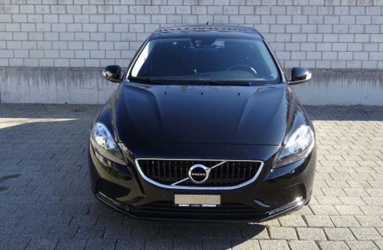 Automobili: VOLVO V40 D3 1 HAND – Usato da Au SG venduto da ksh_kd8t