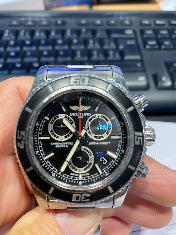 Breitling Orologi: Breitling Superocean Chonograph M2000  Top Zustand – Usato da Schwerzenbach venduto da bub_hk6z 3