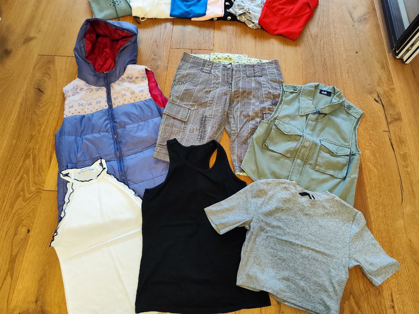 Lotti di vestiti: Kleiderpaket Gr.S – Usato da Kriens venduto da KleineD 4