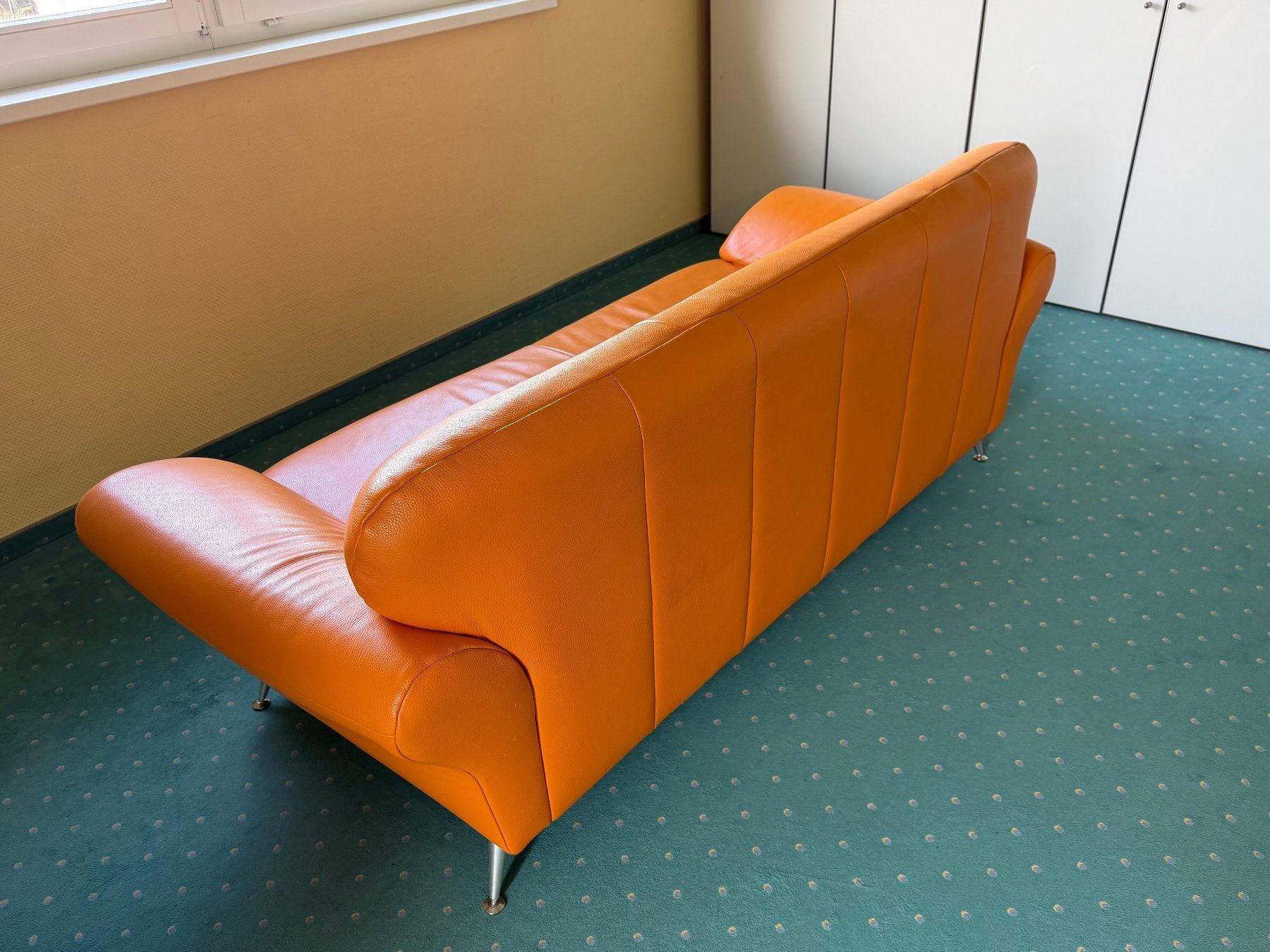 Divani: Sofa orange – Usato da Möriken AG venduto da jackAG 2