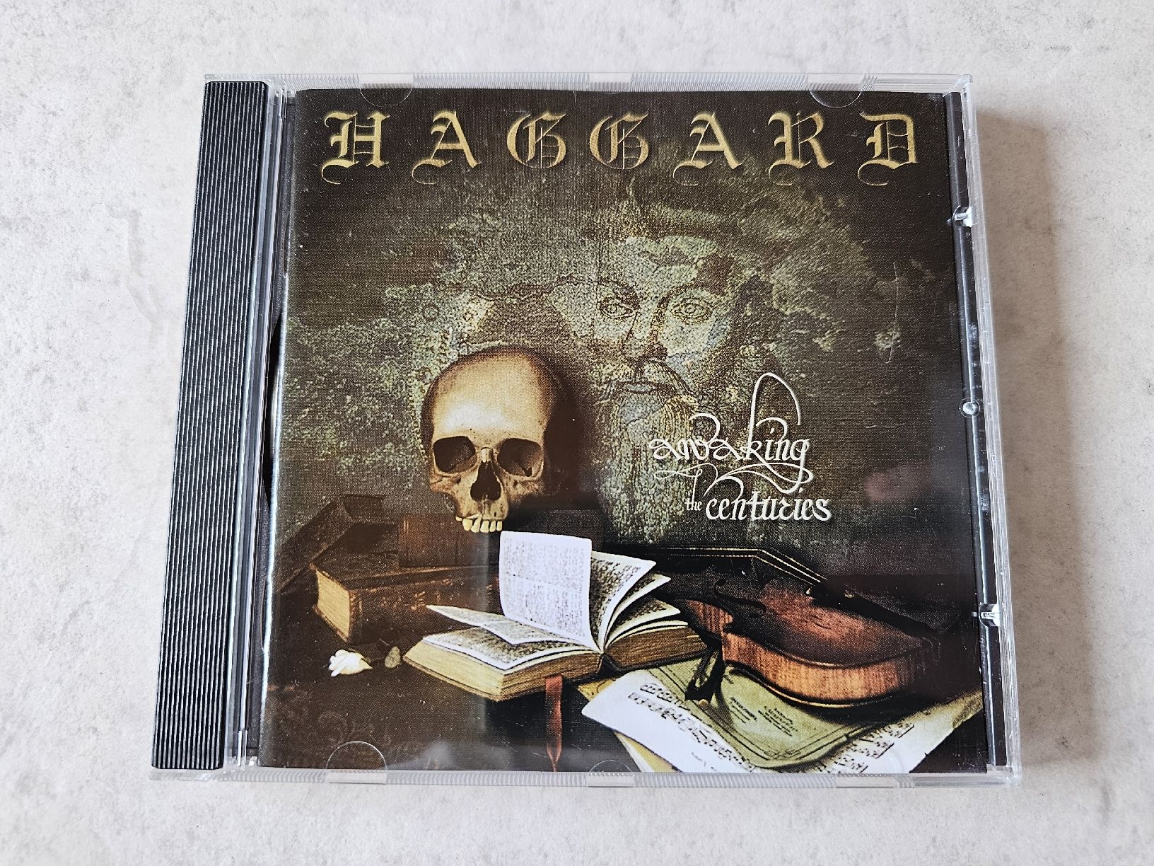 CD: Haggard  -  Awaking The Centuries – Usato da Schneisingen venduto da backstore24