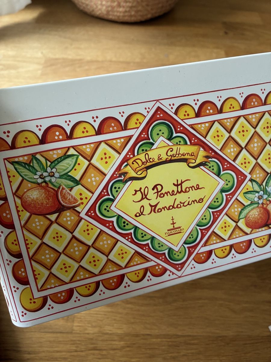 Behälter & Ähnliches: Panettone Dose – Gebraucht aus Ostermundigen von charmink 2