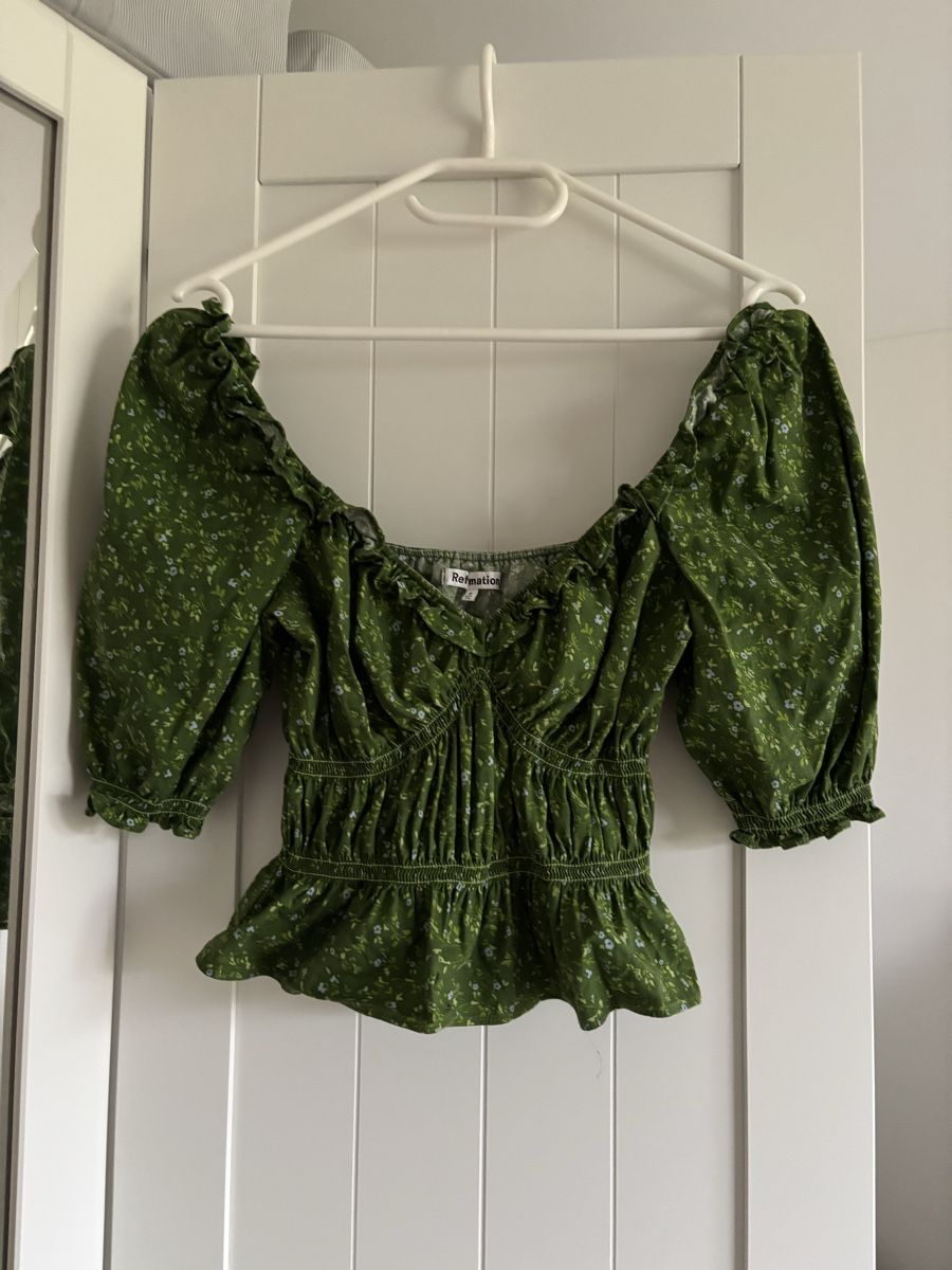Reformation Blusen: reformation grüne bluse geblümt – Gebraucht aus Winkel von Zimtguetzli 1