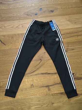 Adidas Trainingshose Gr. XS, neu mit Etikett, schwarz NEU