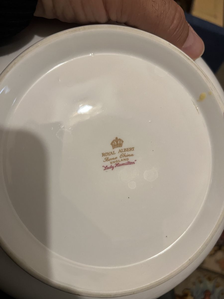 Royal Albert Set di piatti: Royal Albert Lady Hamilton 12 pers Set – Usato da Kloten venduto da Vedat90 4