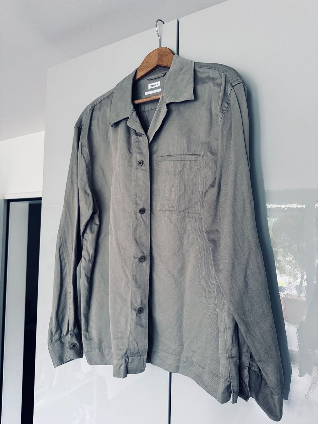 Filippa K Camicie: FILIPPA K Hemd Overshirt Beige Grösse 50 – Nuovo (secondo la descrizione) da Ennetbaden venduto da DanielCPH 1