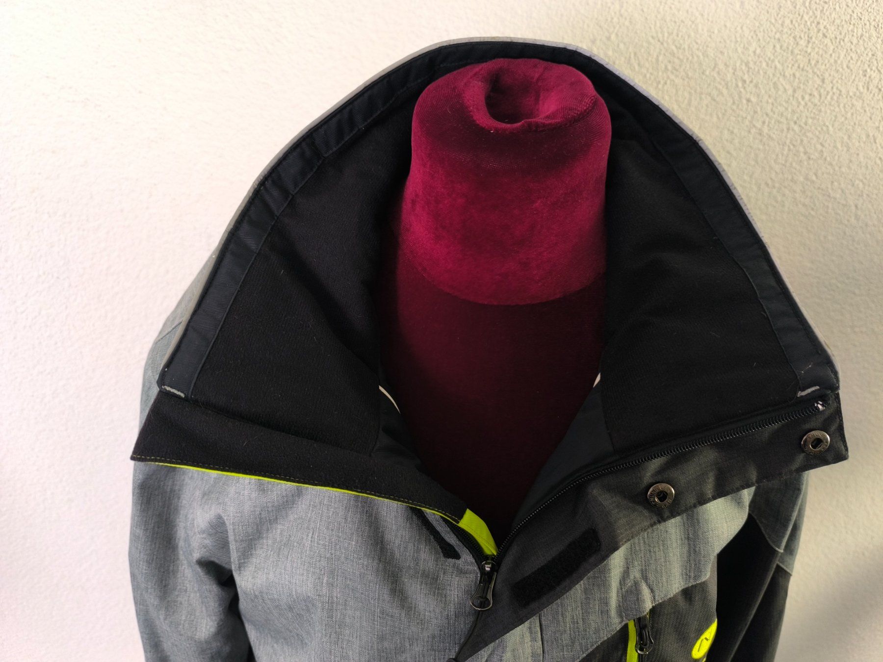 46 Nord Giacche: 46 Nord Ski- und Winterjacke – Usato da Rüti ZH venduto da Restwert_Rueti_ZH 1