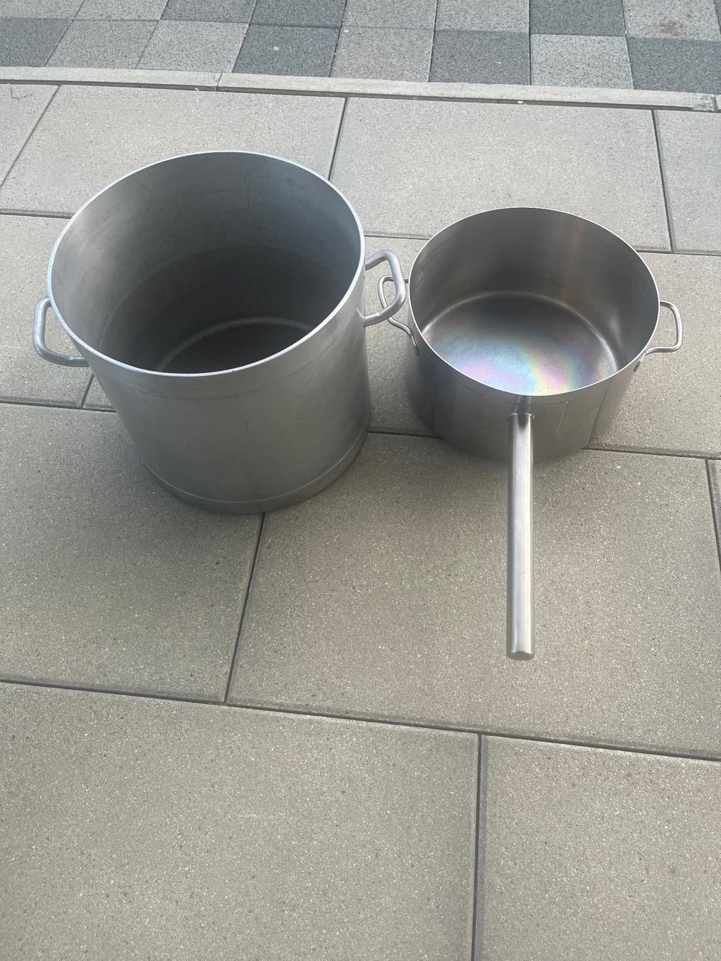 Pfannen: Pfannen – Gebraucht aus Kirchberg BE von Beer2