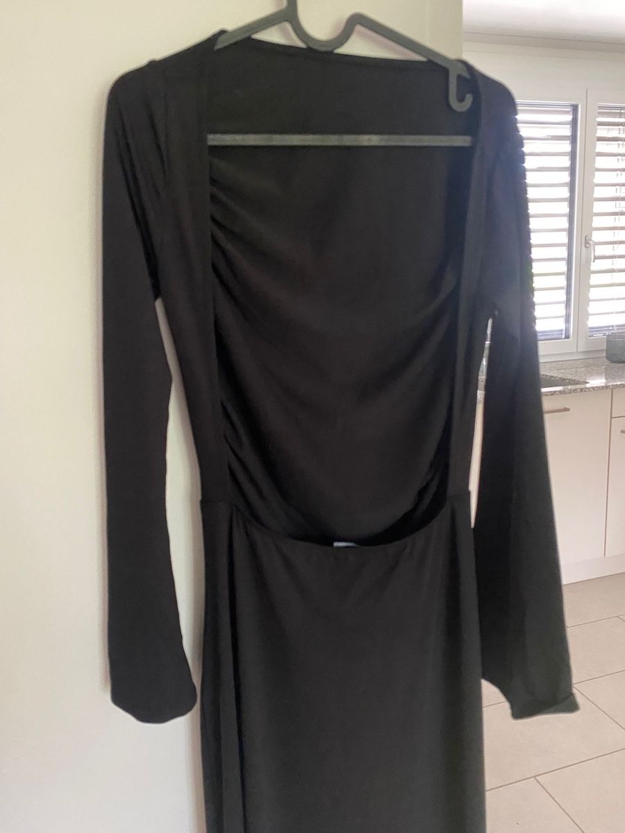 Vestiti: Langes rückenloses Kleid – Usato da Wetzikon ZH venduto da P__tt5 2