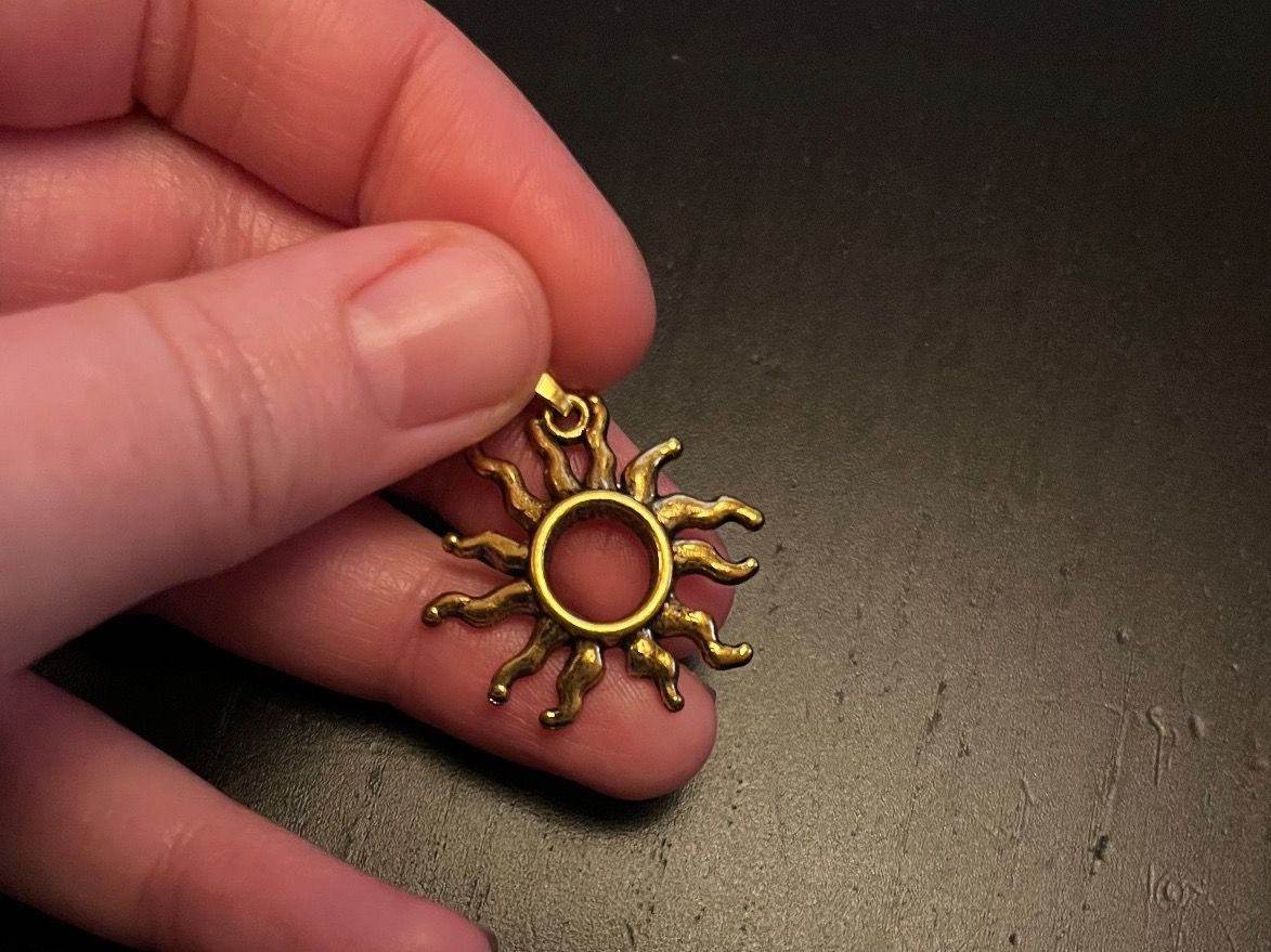 Ciondoli: Amulett/ Anhänger Sonne – Nuovo (secondo la descrizione) da Gams venduto da Mariawicca 1