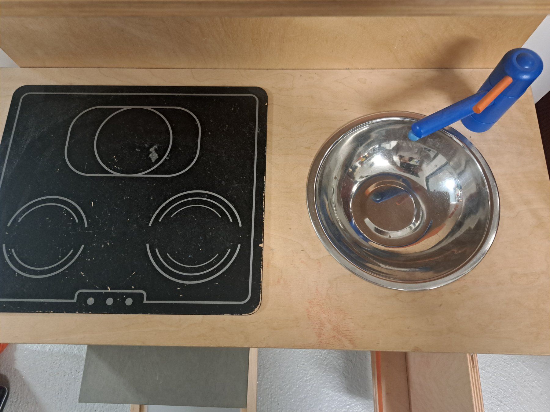 Selecta Giocattoli: Selecta Massivholz Spielküche – Usato da Winterthur venduto da Kathy22 6