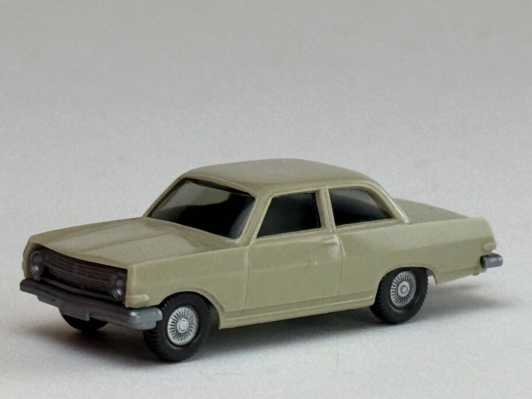 Wiking Modellautos: SG-Wiking Opel Record hellgelbgrau – Gebraucht aus Elm von Wikmtz