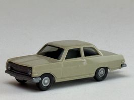 SG-Wiking Opel Record hellgelbgrau