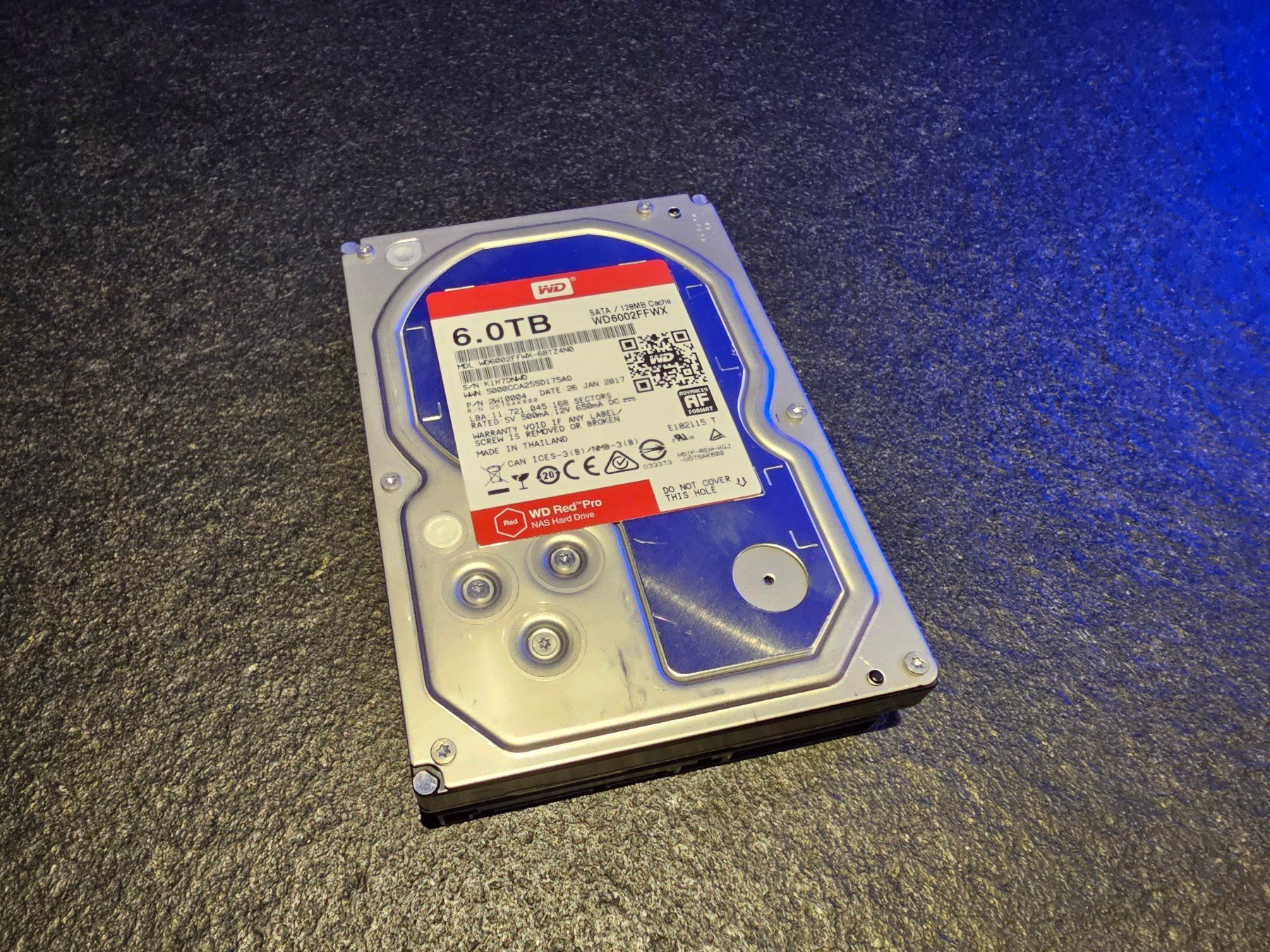 Western Digital Dischi rigidi: Western Digital RED NAS Harddrive 6TB – Usato da Weiach venduto da xx-xx