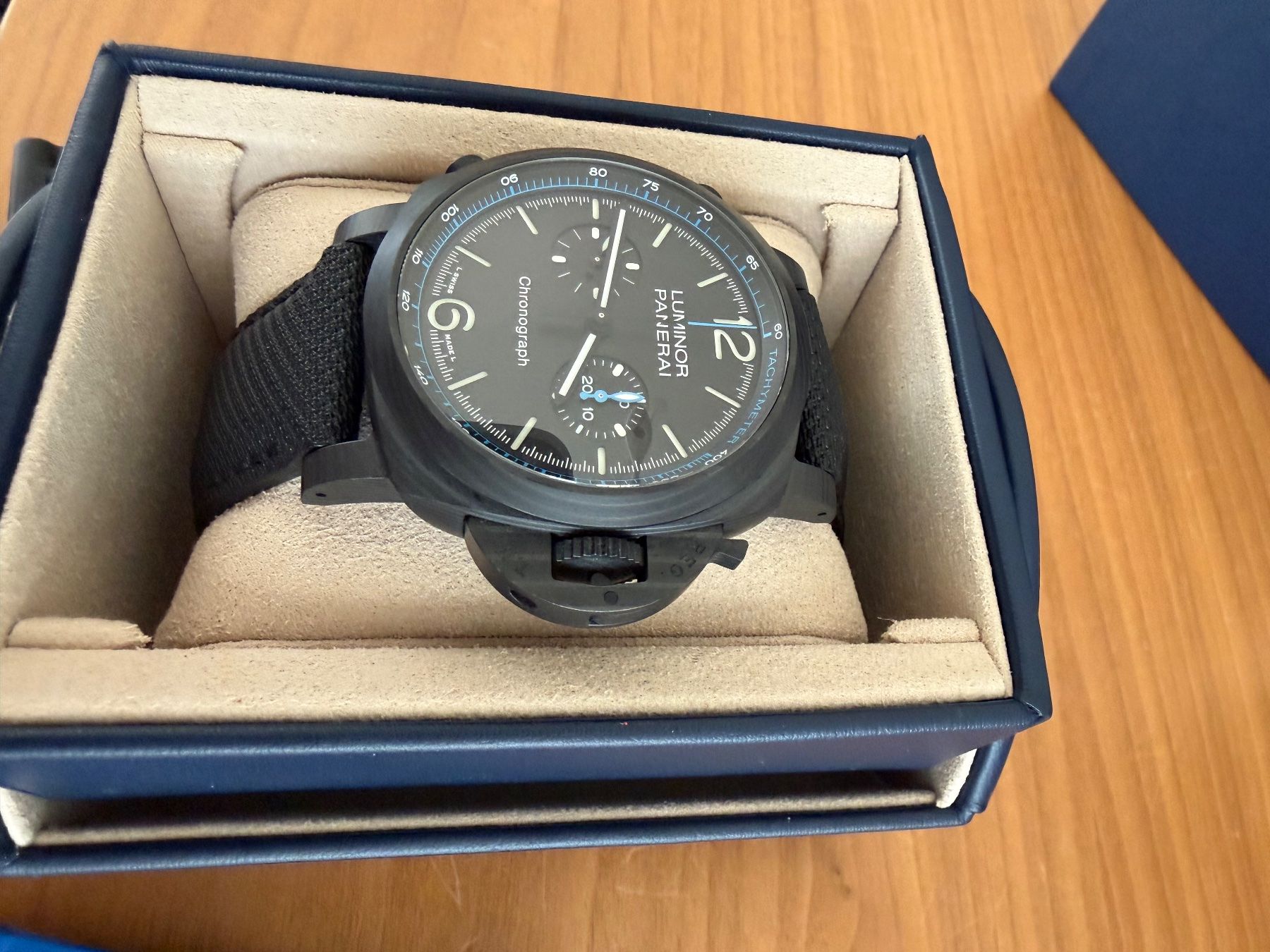 Panerai Orologi: Panerai Luminor Chrono Carbotech PAM01219 – Nuovo (secondo la descrizione) da Balgach venduto da Thomassg 2