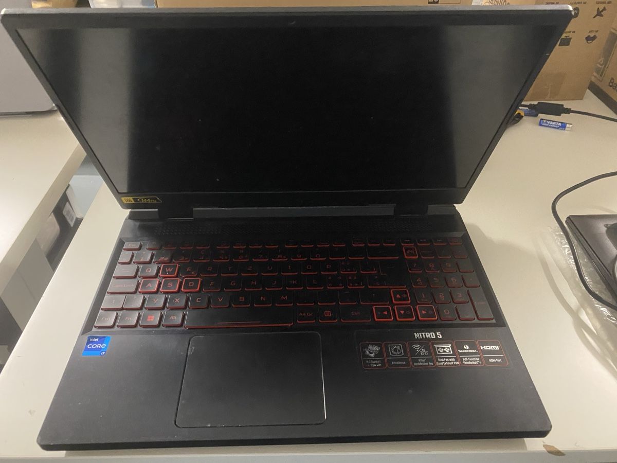 Acer Notebook: Acer Nitro 5 Gaming Laptop – Difettoso da Zürich venduto da Tavares2077