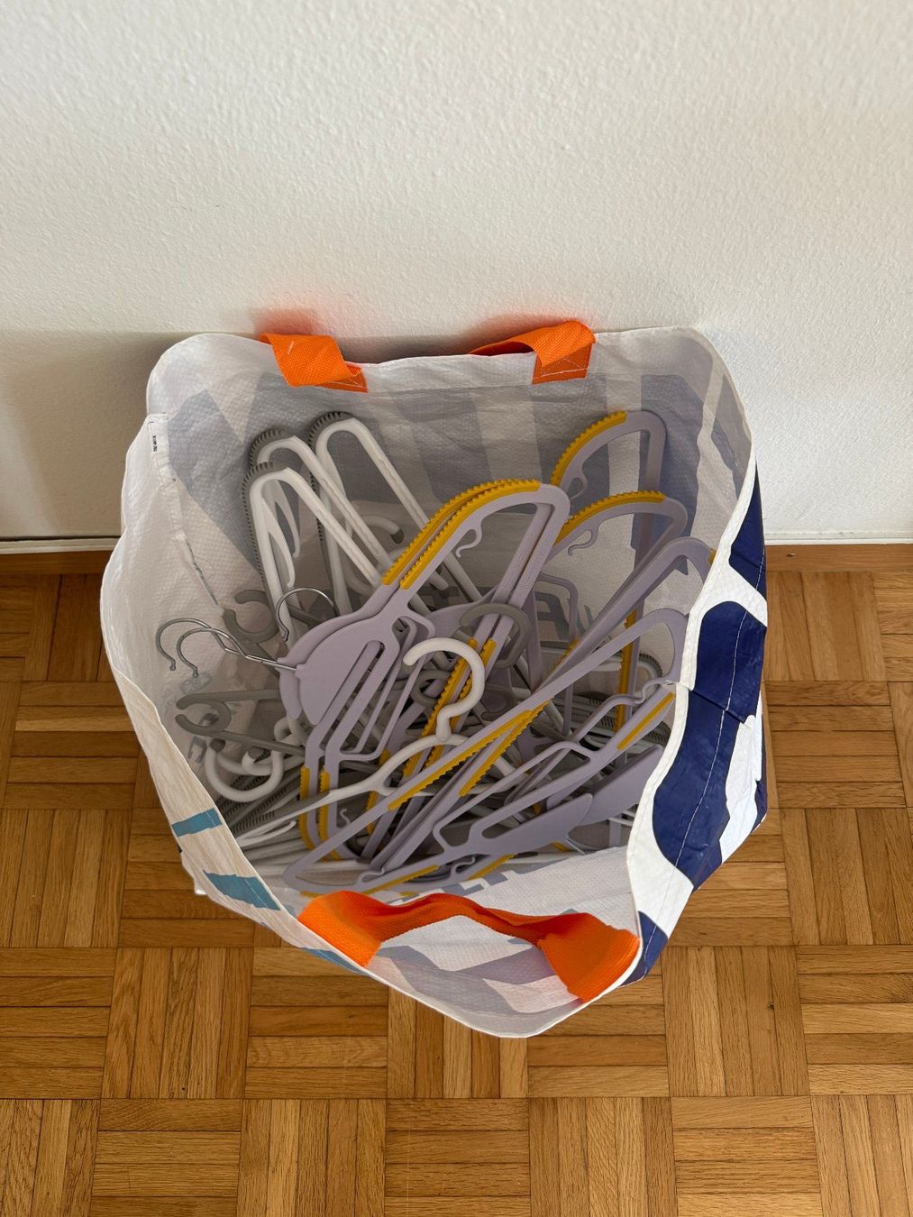 Appendiabiti: Kleiderbügel – Usato da Zürich venduto da mcl_78ql